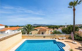 Amazing Apartment In Cautivador With Kitchen